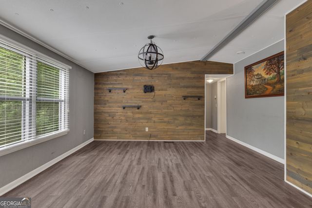4 Cottonwood Circle, Sharpsburg, GA 30277