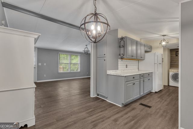 4 Cottonwood Circle, Sharpsburg, GA 30277
