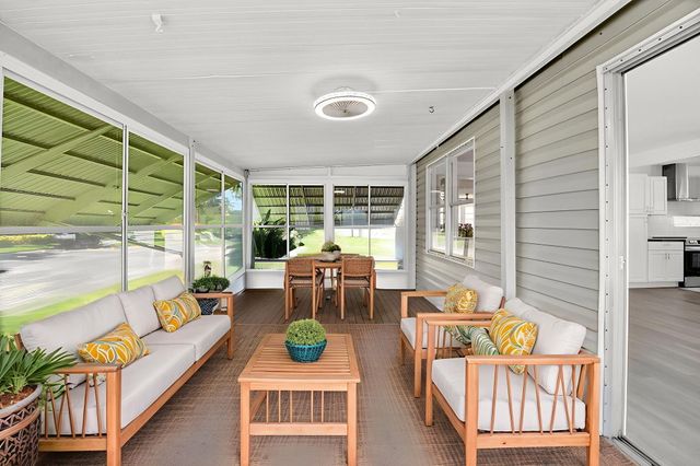 32011 Domingo Bay, Boynton Beach, FL 33436