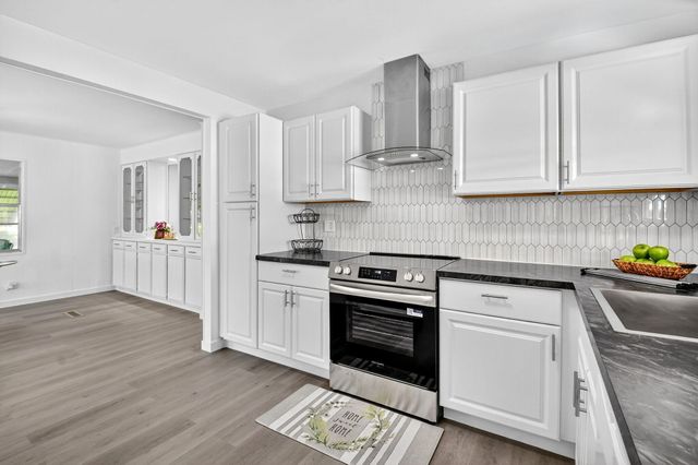 32011 Domingo Bay, Boynton Beach, FL 33436