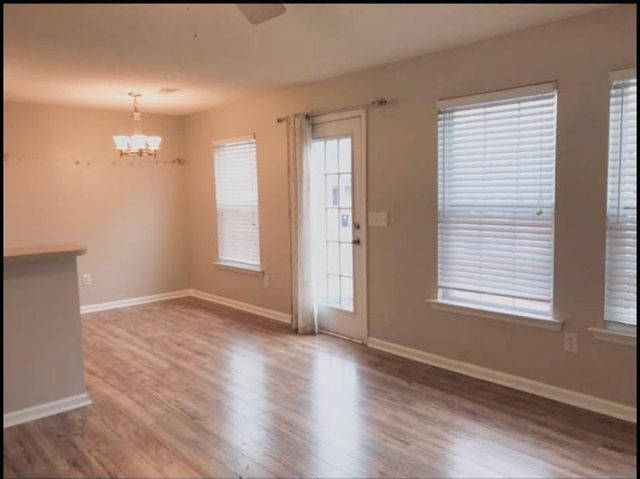 219 Fox Creek Boulevard, Woodstock, GA 30188