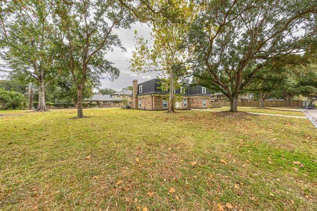 43 Parkway Cr, Houma, LA 70364