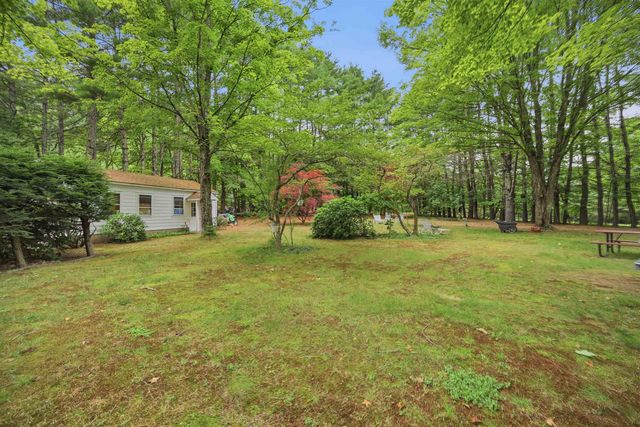 65 Chester Road, Raymond, NH 03077