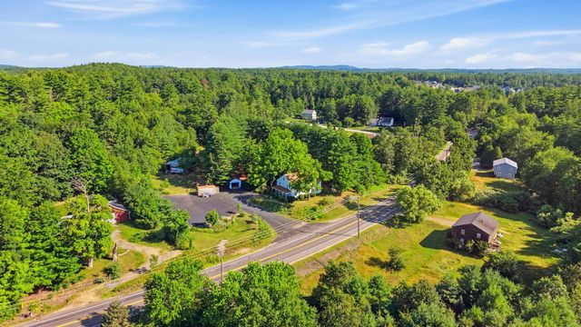 65 Chester Road, Raymond, NH 03077