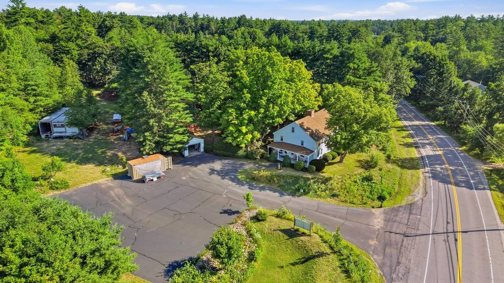 65 Chester Road, Raymond, NH 03077