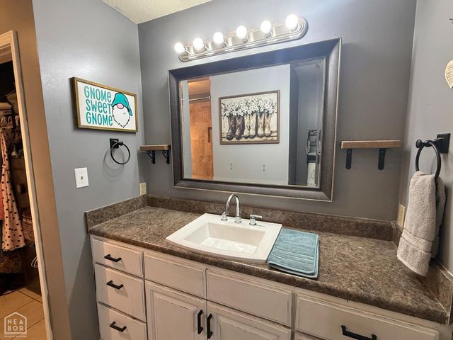 1213 Hemingway Circle, Jonesboro, AR 72405