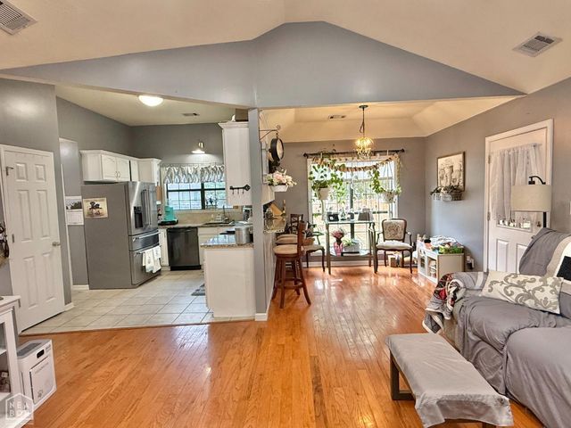 1213 Hemingway Circle, Jonesboro, AR 72405