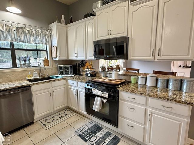 1213 Hemingway Circle, Jonesboro, AR 72405