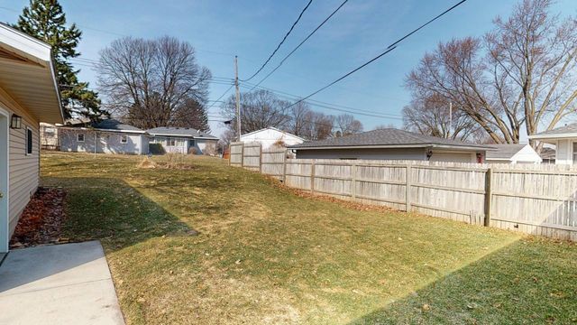 2315 14th Avenue NW, Rochester, MN 55901