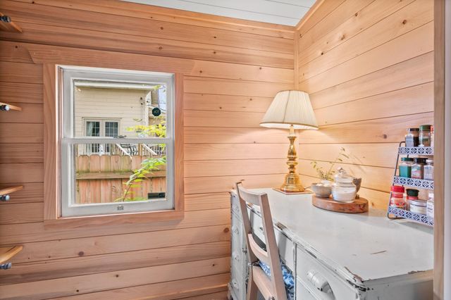 1155 Seminary Avenue, Saint Paul, MN 55104