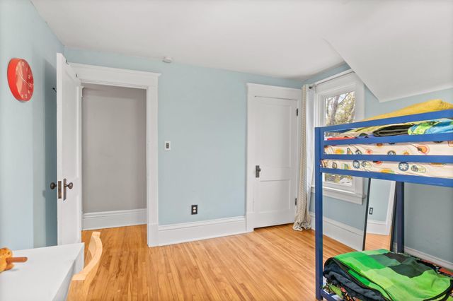 1155 Seminary Avenue, Saint Paul, MN 55104