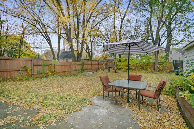 1155 Seminary Avenue, Saint Paul, MN 55104