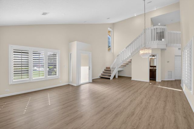 4517 NW 5th Avenue, Boca Raton, FL 33431