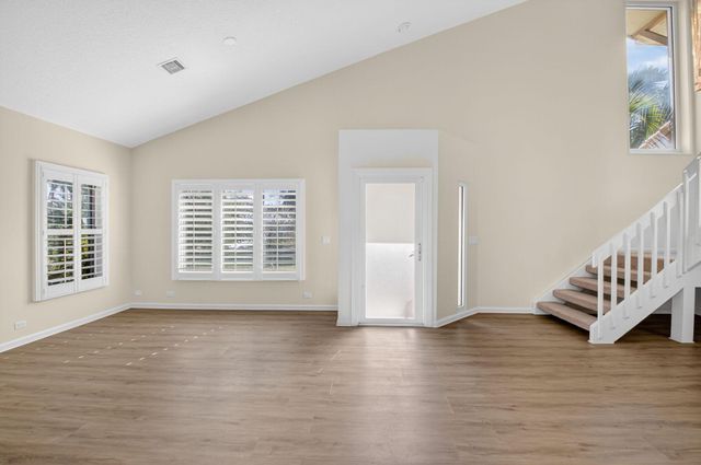 4517 NW 5th Avenue, Boca Raton, FL 33431