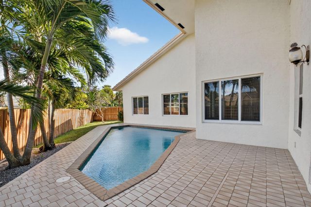 4517 NW 5th Avenue, Boca Raton, FL 33431