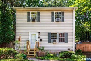 19 Franklin Place, Hackensack, NJ 07601
