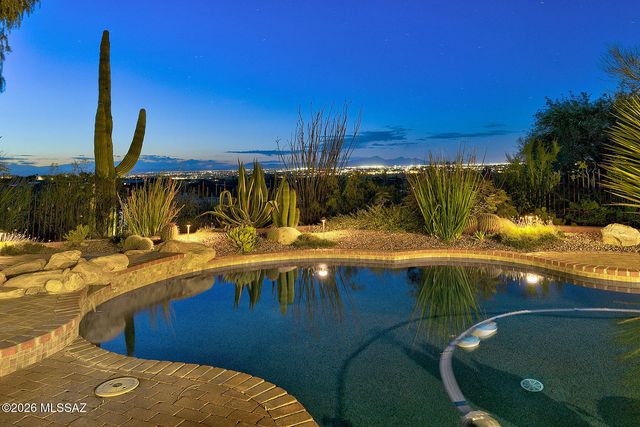 4577 N Placita De Las Chacras, Tucson, AZ 85718