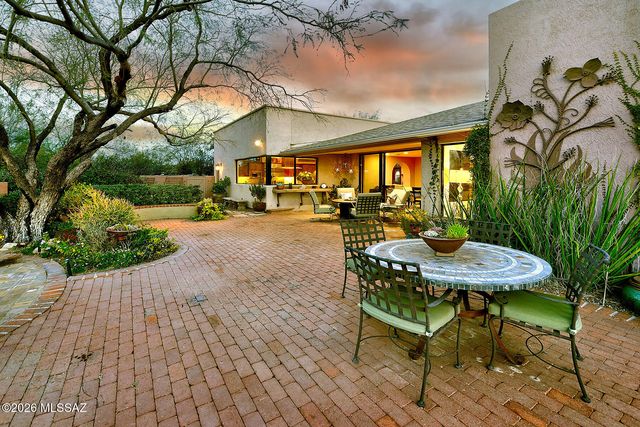 4577 N Placita De Las Chacras, Tucson, AZ 85718