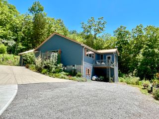 3296 Omega Park Road, Somerset, KY 42501
