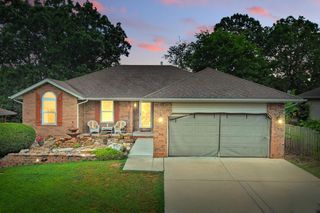 1366 South 20th Avenue, Ozark, MO 65721