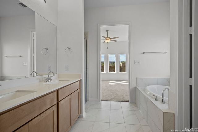 1851 Bighorn Trail, New Braunfels, TX 78132