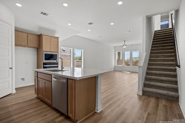 1851 Bighorn Trail, New Braunfels, TX 78132