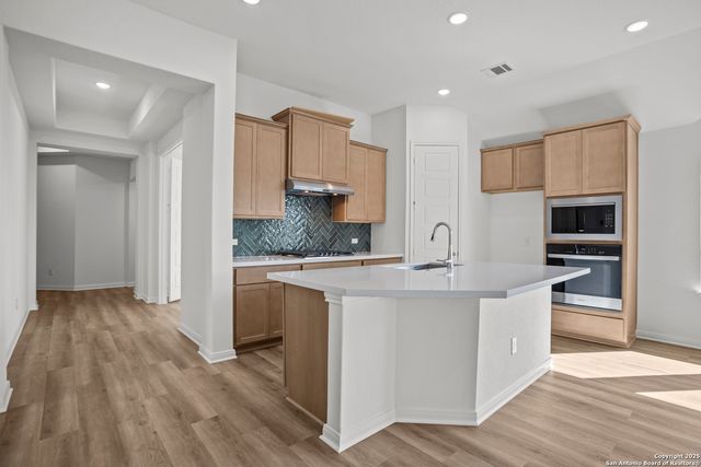 1851 Bighorn Trail, New Braunfels, TX 78132