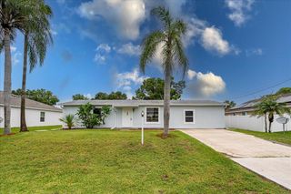 711 NW Riverside Dr, Port St. Lucie, FL 34983