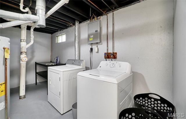 2745 Benne Drive, Florissant, MO 63031