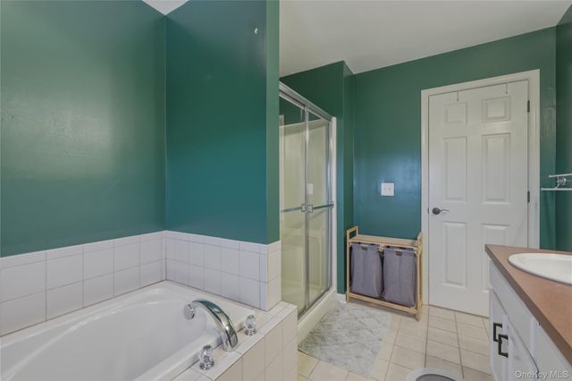 2058 Independence Drive, New Windsor, NY 12553