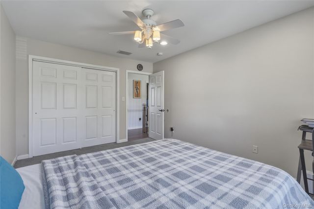 2058 Independence Drive, New Windsor, NY 12553