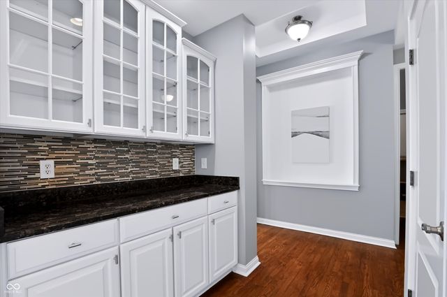 2569 Dawn Ridge, Carmel, IN 46074