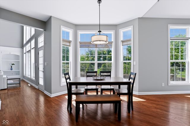 2569 Dawn Ridge, Carmel, IN 46074