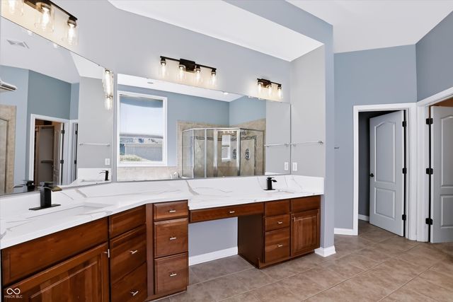 2569 Dawn Ridge, Carmel, IN 46074