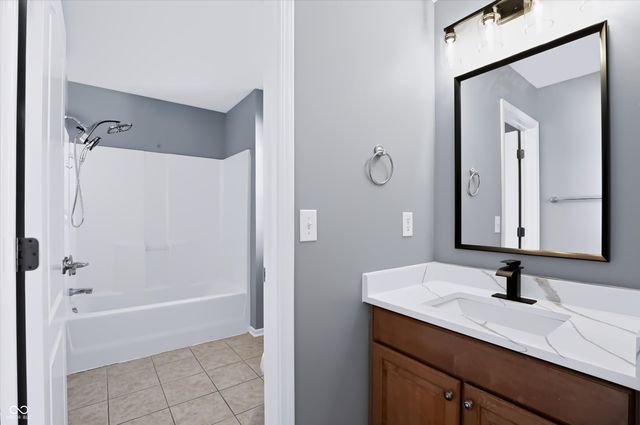 2569 Dawn Ridge, Carmel, IN 46074