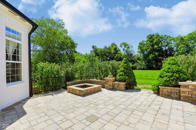 2569 Dawn Ridge, Carmel, IN 46074
