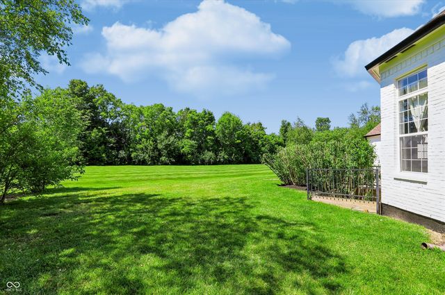 2569 Dawn Ridge, Carmel, IN 46074