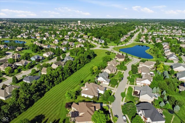 2569 Dawn Ridge, Carmel, IN 46074