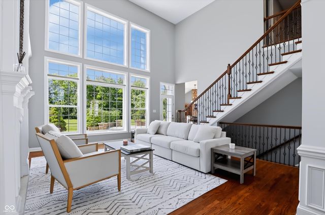 2569 Dawn Ridge, Carmel, IN 46074