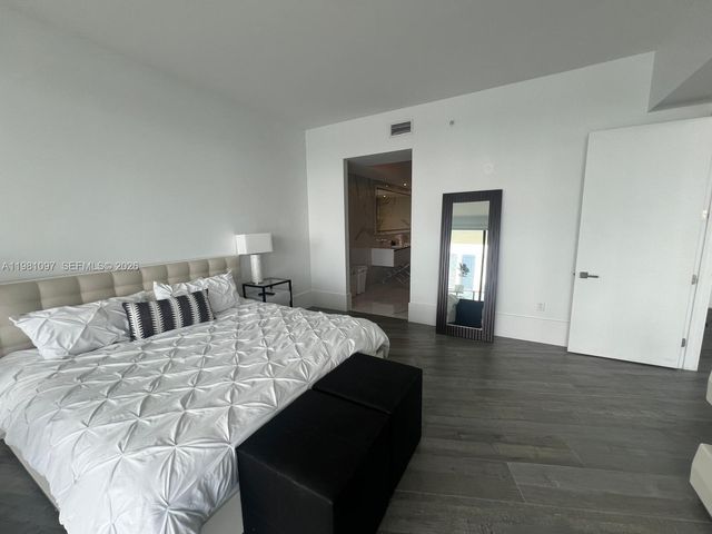 5500 Island Estates Dr 504, Aventura, FL 33160