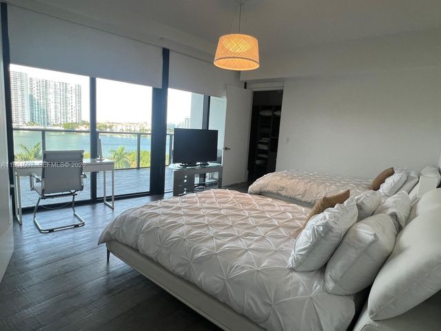 5500 Island Estates Dr 504, Aventura, FL 33160