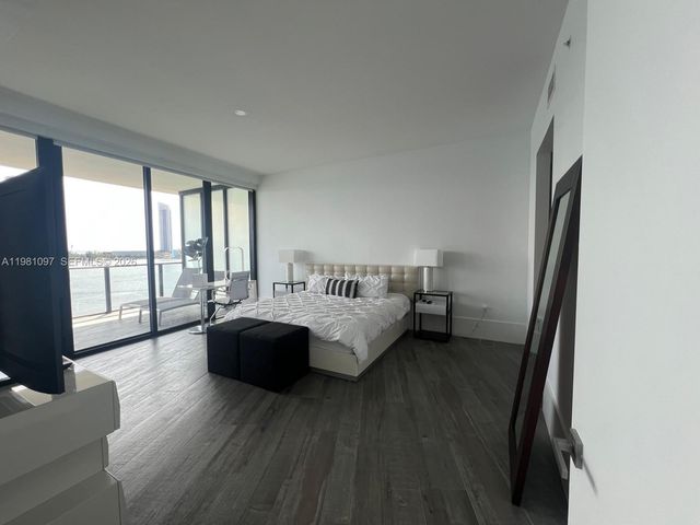 5500 Island Estates Dr 504, Aventura, FL 33160