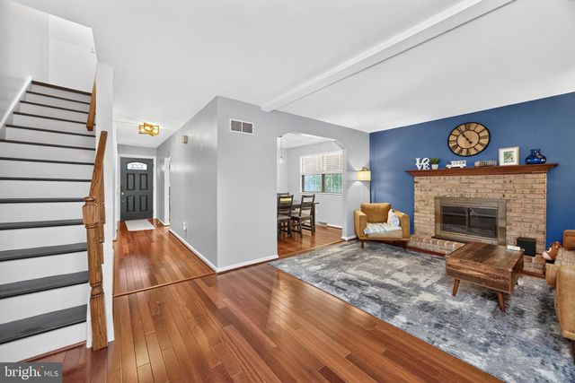 1704 PENNSYLVANIA AVE, Oreland, PA 19075