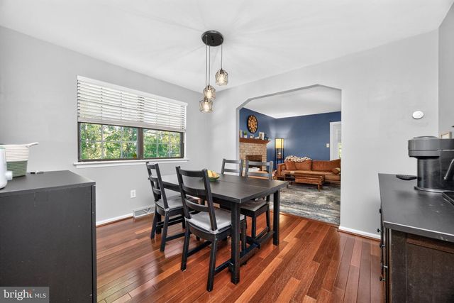 1704 PENNSYLVANIA AVE, Oreland, PA 19075
