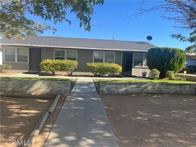 14703 MESA DR, Victorville, CA 92395