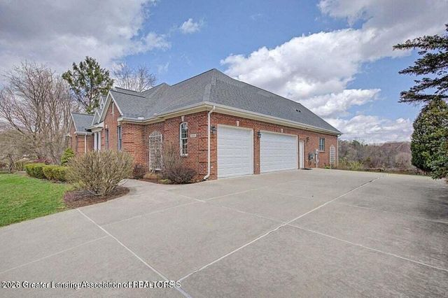6330 Island Lake Drive, East Lansing, MI 48823