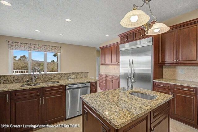 6330 Island Lake Drive, East Lansing, MI 48823