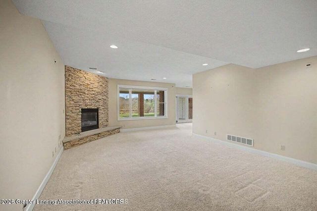 6330 Island Lake Drive, East Lansing, MI 48823