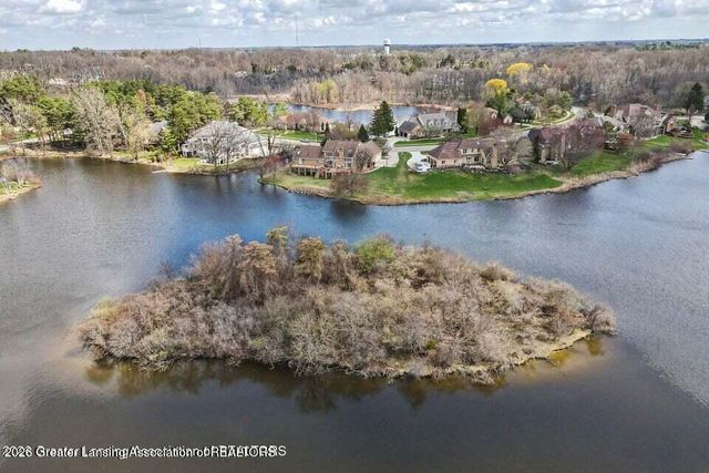 6330 Island Lake Drive, East Lansing, MI 48823