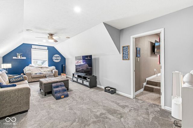 8407 Somerville Drive, Indianapolis, IN 46216